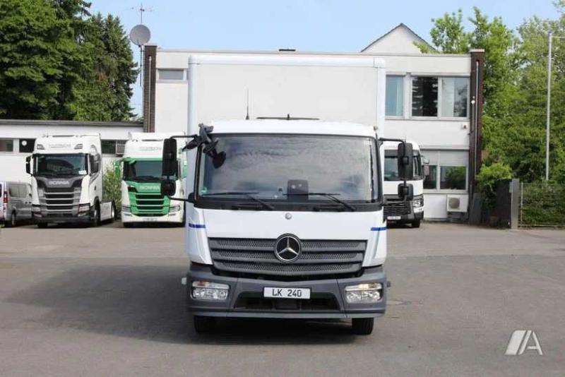 Camión Mercedes Atego