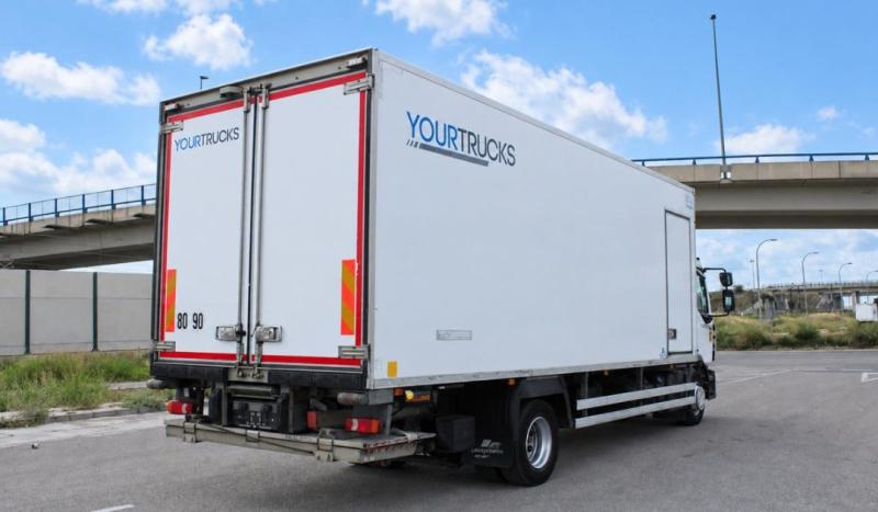 Camion Renault D-Series