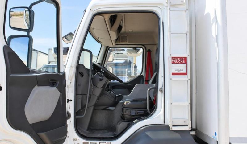 Camion Renault D-Series