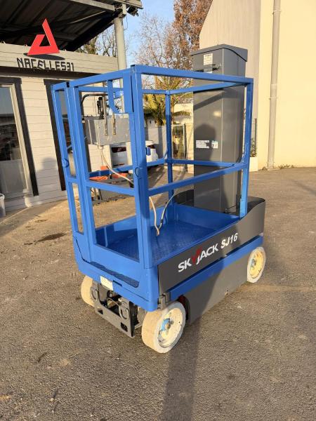 Plataforma Skyjack SJ16 batteries neuves
