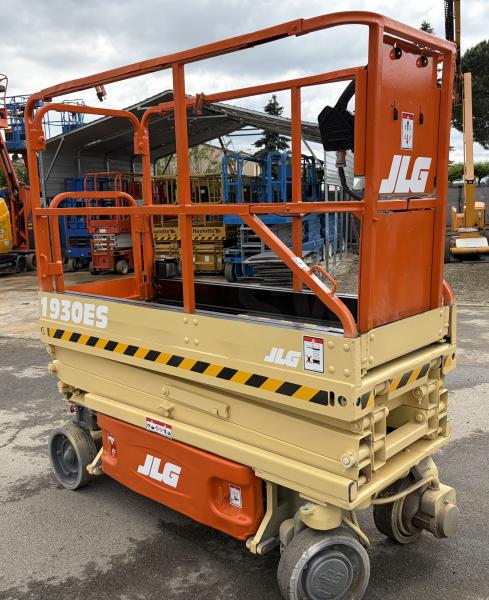 Piattaforma aerea JLG 1930ES