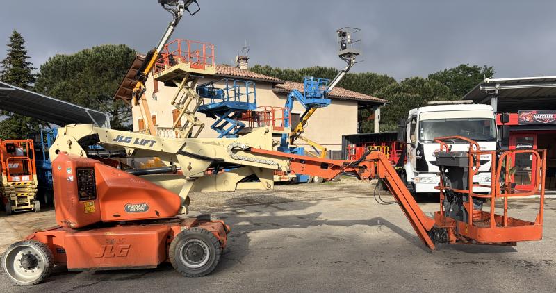 JLG E400AJPN