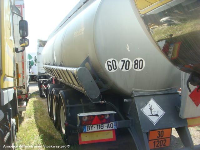 Photo Trailor CITERNE CARBURANT 38000L 38T TRAILOR 1996 9 COMPARTIMENTS  image 2/13