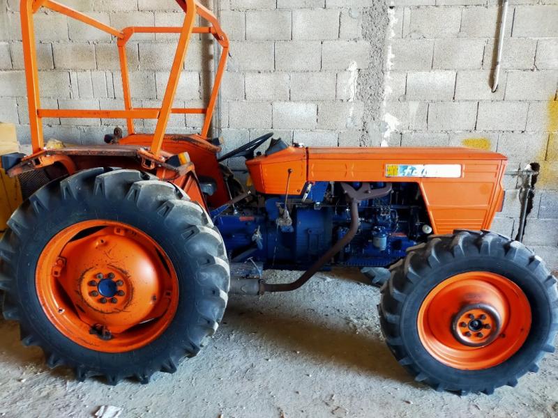 Tracteur agricole nc Falcon