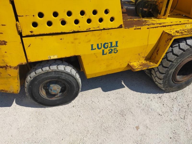 Carrelli elevatori Lugli L25