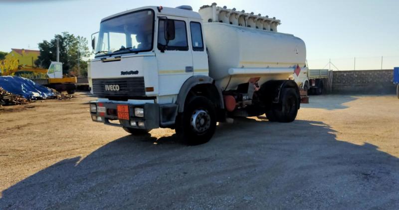 LKW Iveco Turbotech 190.26