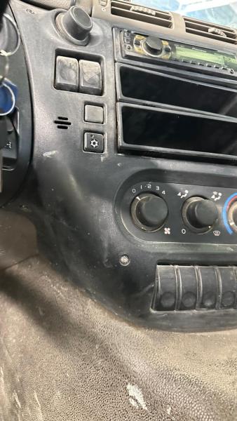 Camion DAF CF75 310