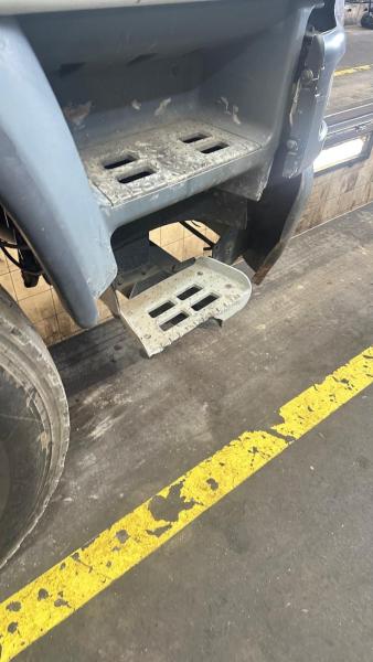 Camion DAF CF75 310