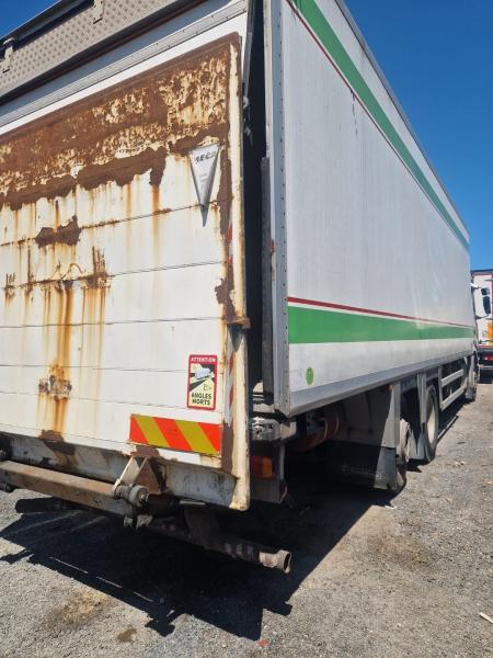 Camion Iveco Stralis 260 S 43