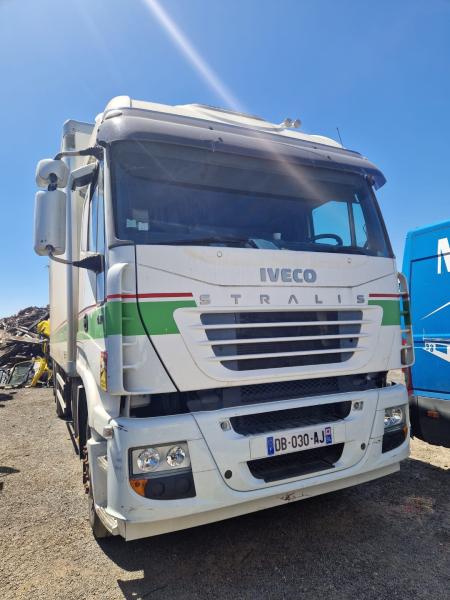 Camion Iveco Stralis 260 S 43