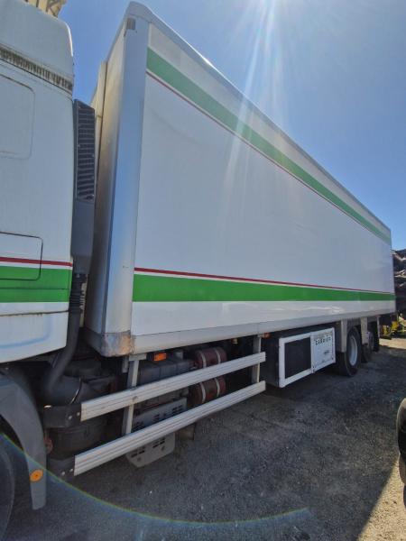 Camion Iveco Stralis 260 S 43