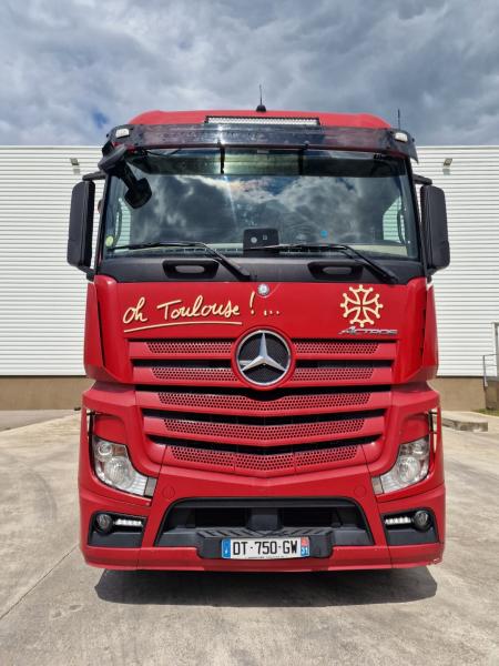 Tracteur Mercedes Actros 1843