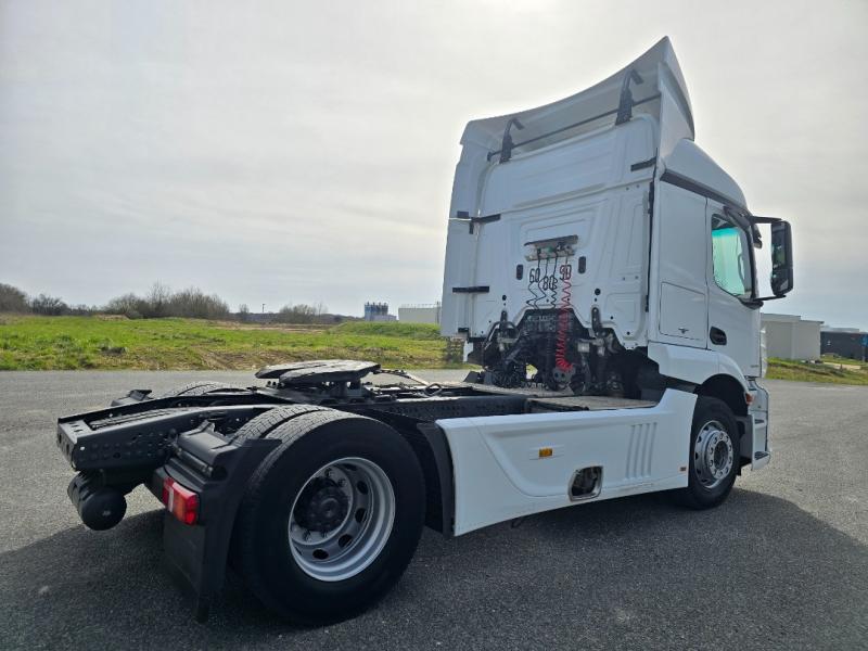 Tractor Mercedes Actros 1843
