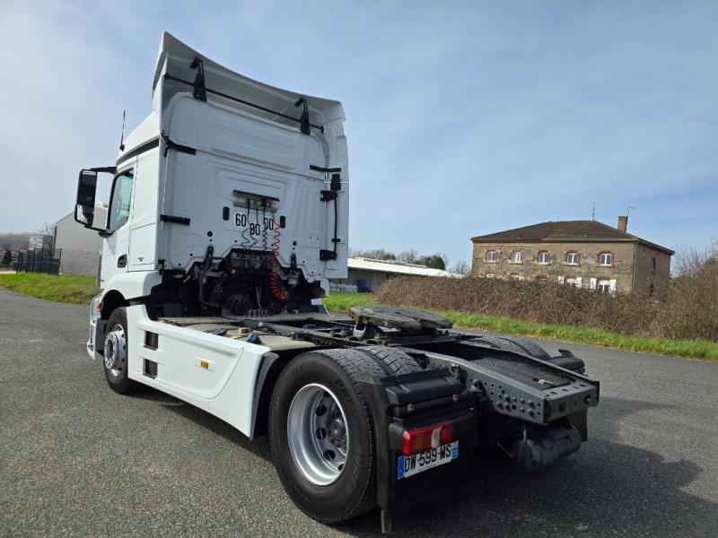 Tractor Mercedes Actros 1843