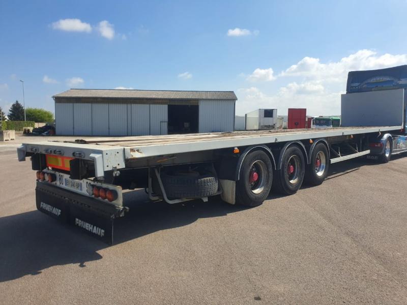 Semi-trailer General Trailers