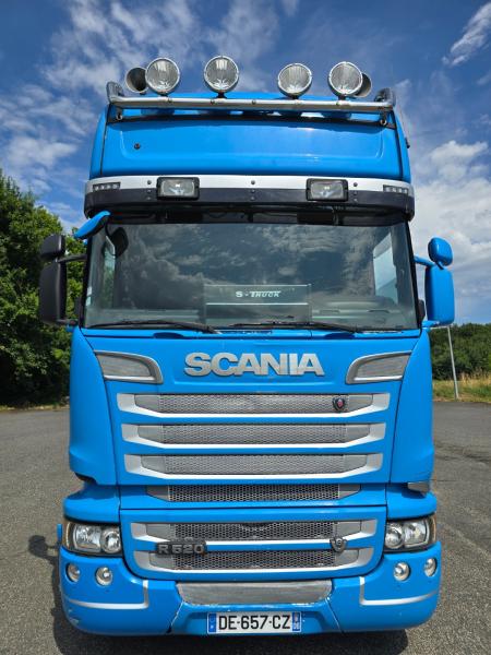 Ciągnik siodłowy Scania R 520