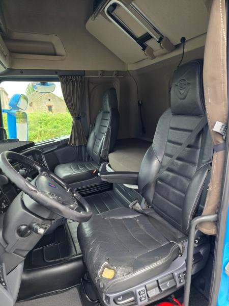Ciągnik siodłowy Scania R 520