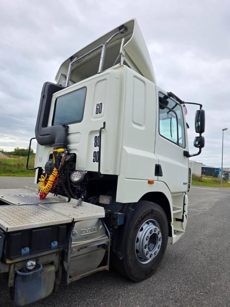 Tractor DAF CF85 460