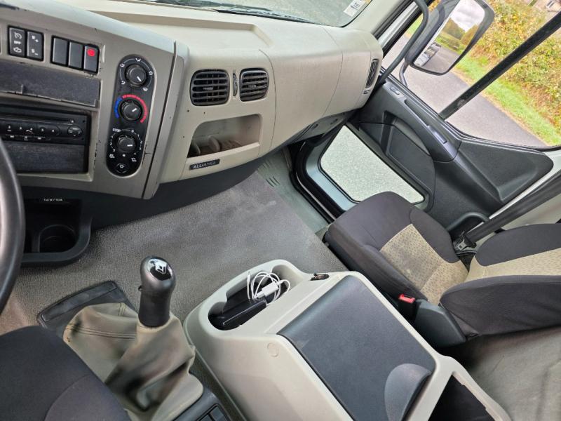 Camião Renault Premium 340.19 DXI