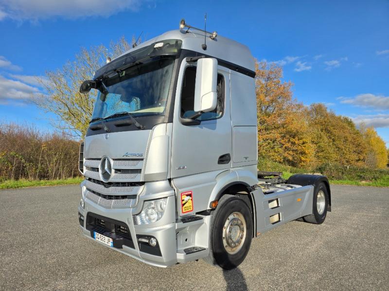 Mercedes Actros 1851