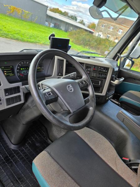 Camião Volvo FM 450