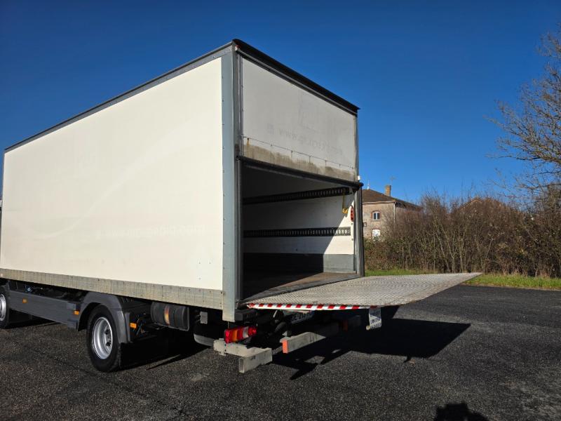 Camión Mercedes Atego 1218