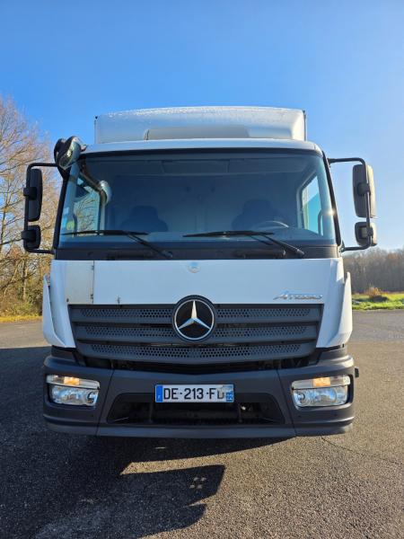 Camión Mercedes Atego 1218