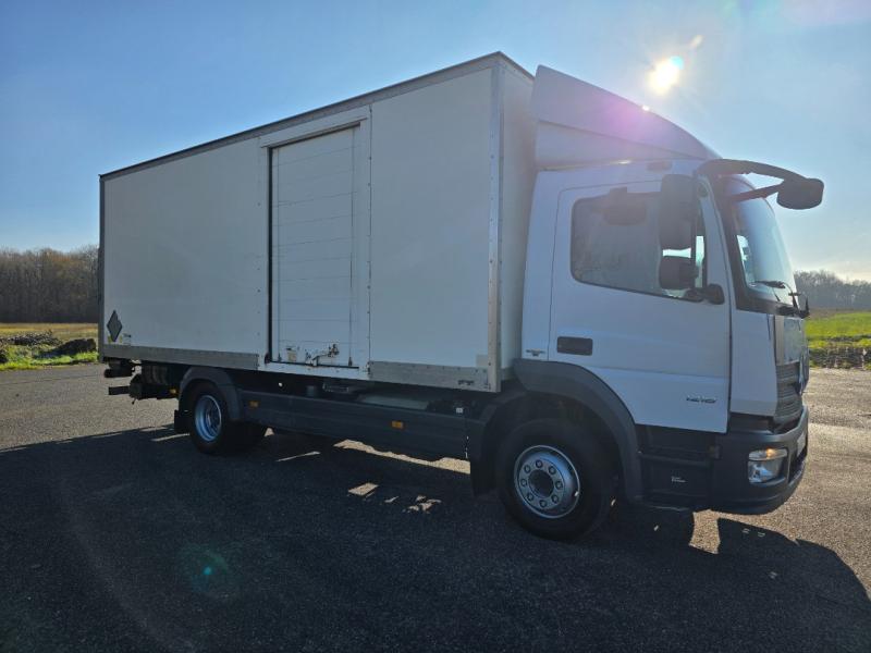 Camión Mercedes Atego 1218