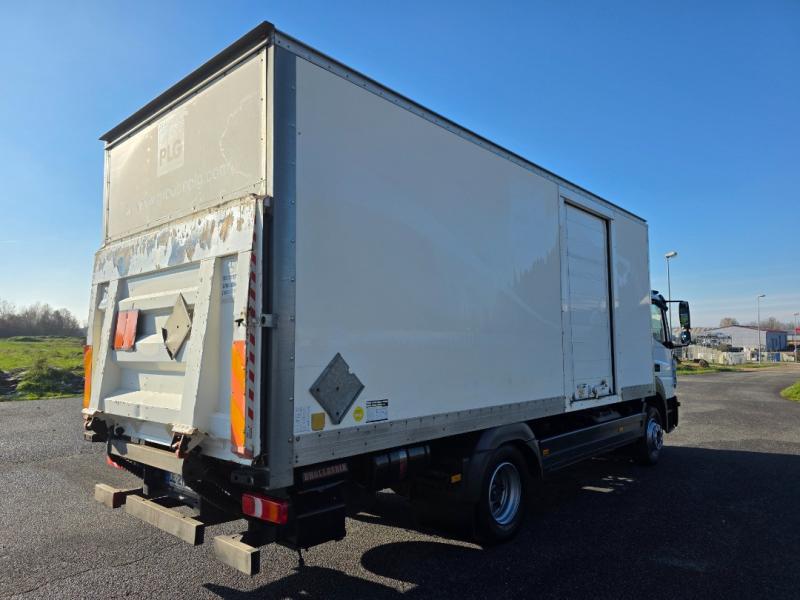 Camión Mercedes Atego 1218