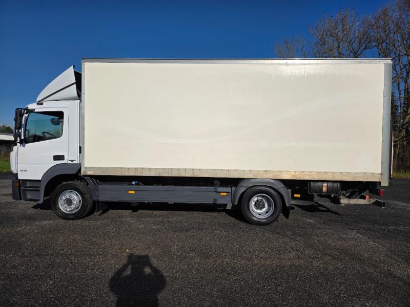 Camión Mercedes Atego 1218