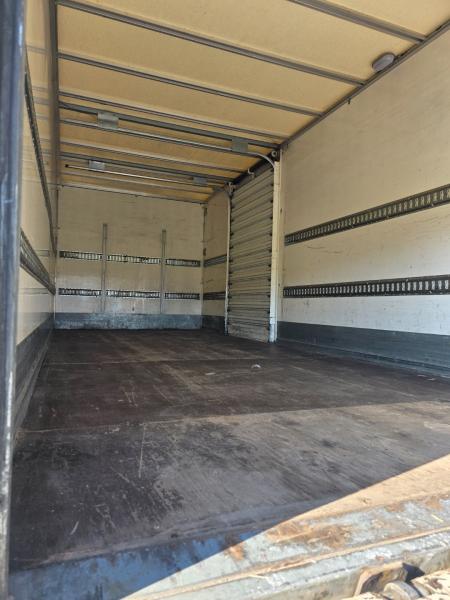 Camión Mercedes Atego 1218