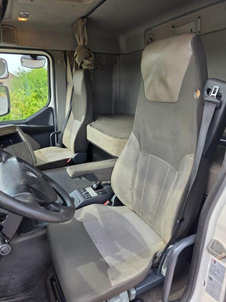 Sattelzugmaschine Renault Premium 460