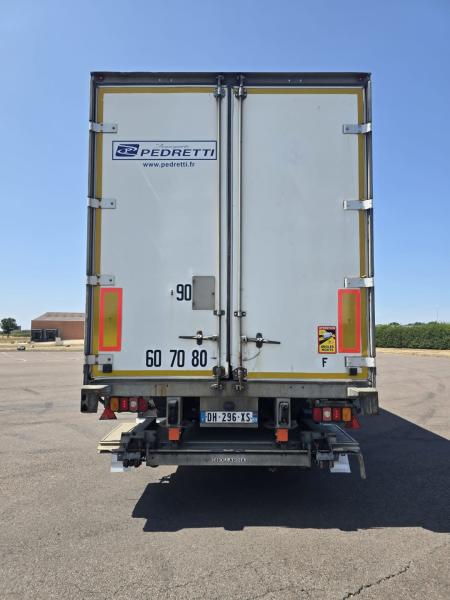Sattelzug/Sattelauflieger Samro