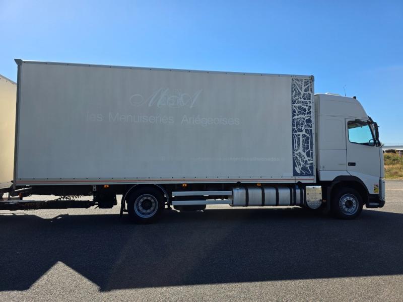 Camião Volvo FH 420
