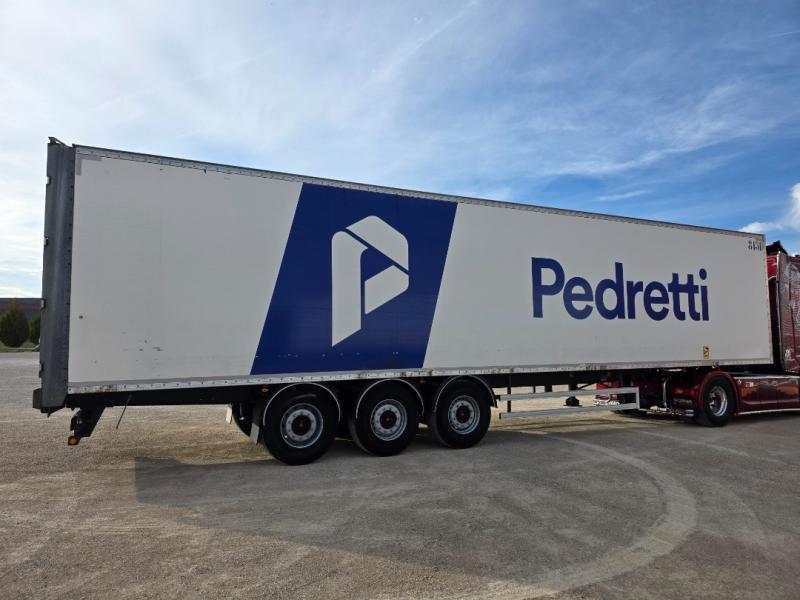 Semirimorchio Fruehauf