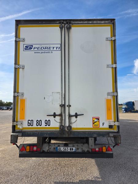 Semirimorchio Fruehauf