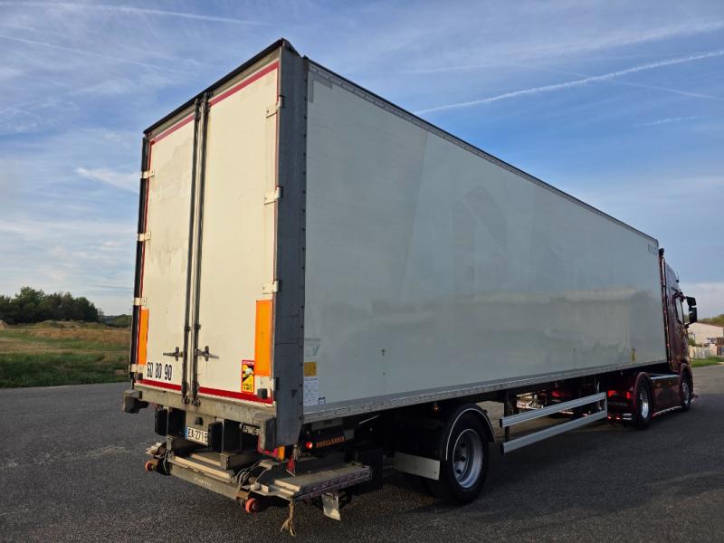 Semirimorchio Fruehauf