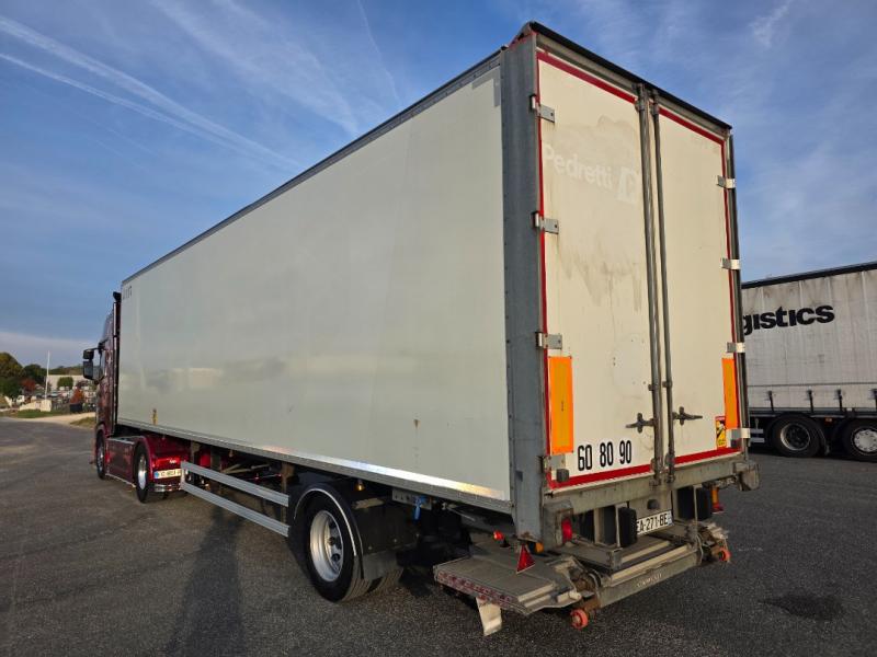 Semirimorchio Fruehauf