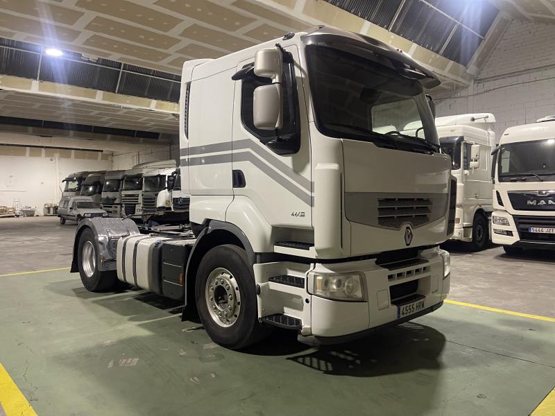Trekker Renault Premium 460.18