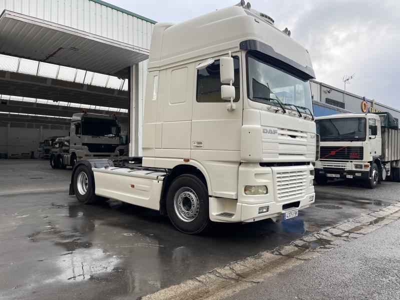 Trekker DAF XF95 480