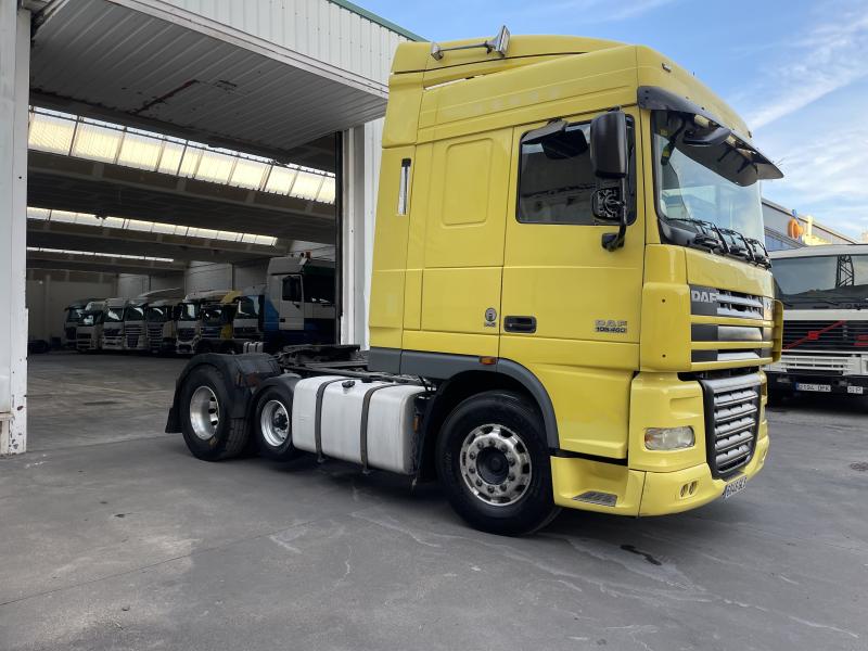 Trekker DAF XF105 460