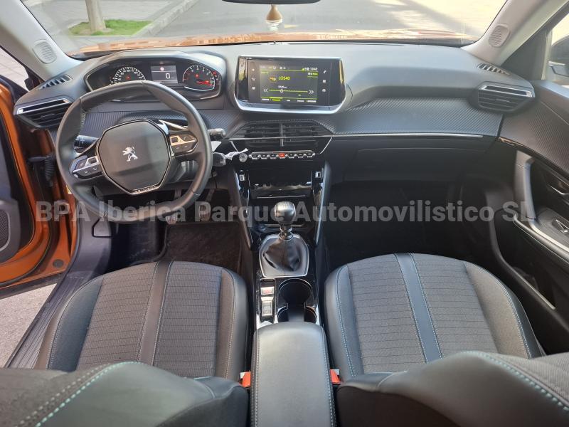 Coche Peugeot 2008 1.5 BlueHDi 110 S&S Allure Urbano