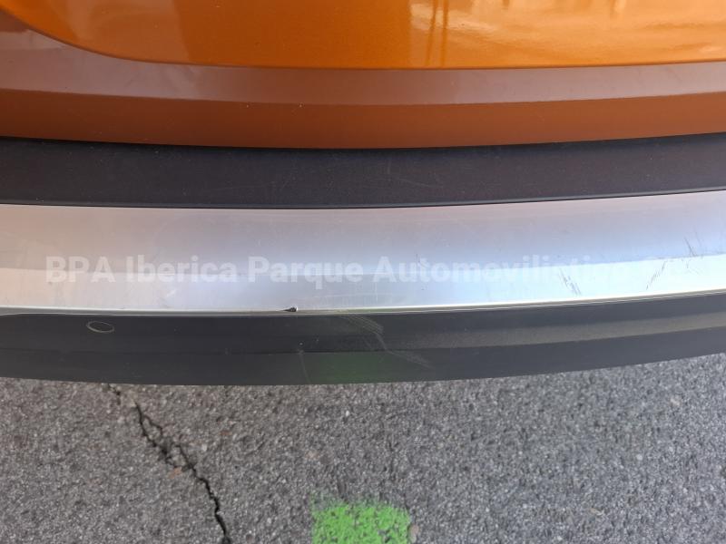 Coche Peugeot 2008 1.5 BlueHDi 110 S&S Allure Urbano