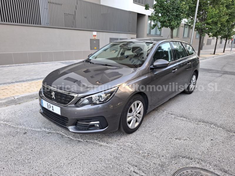 Car Peugeot 308 SW 1.5 BlueHDi 100 CV Navegador Estate