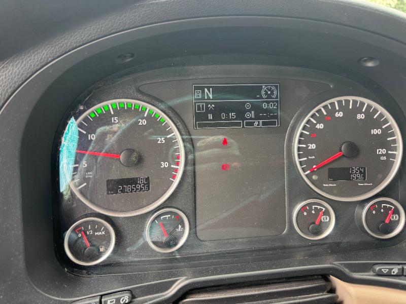 vrachtwagen MAN TGL 12.220