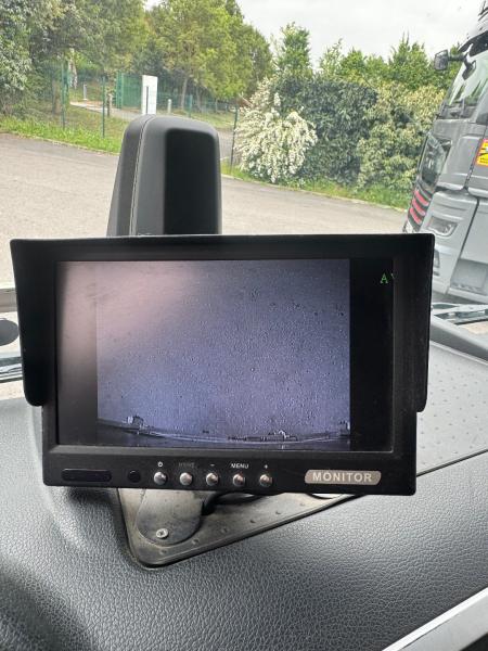 vrachtwagen MAN TGL 12.220