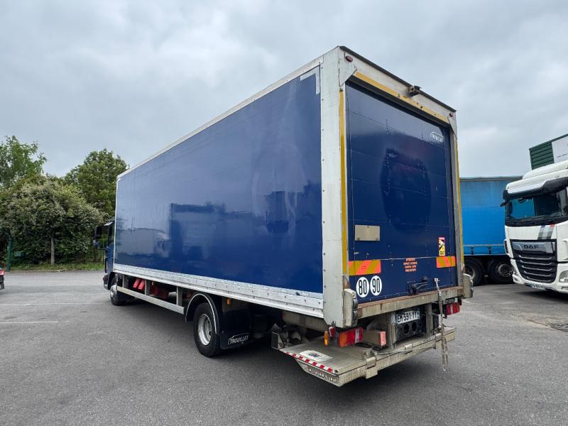 vrachtwagen MAN TGL 12.220