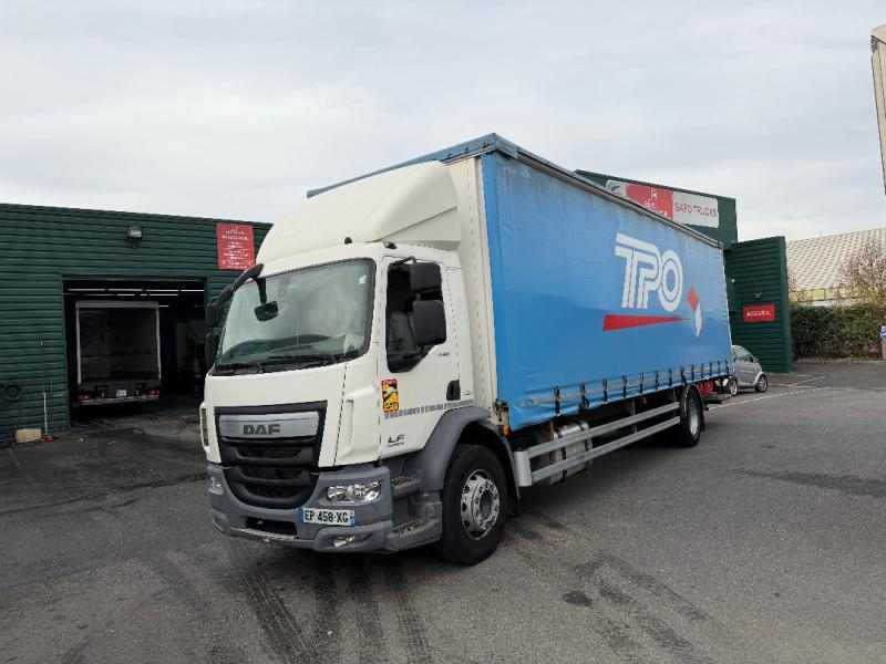 Camion DAF LF