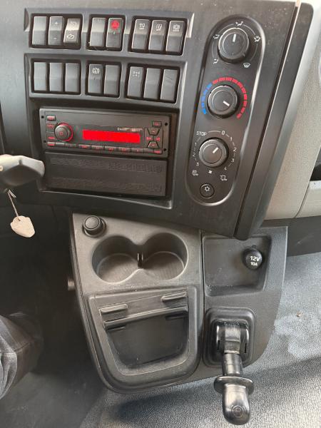 Camion Renault Gamme D