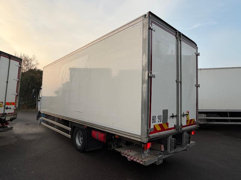 Camion Renault Gamme D